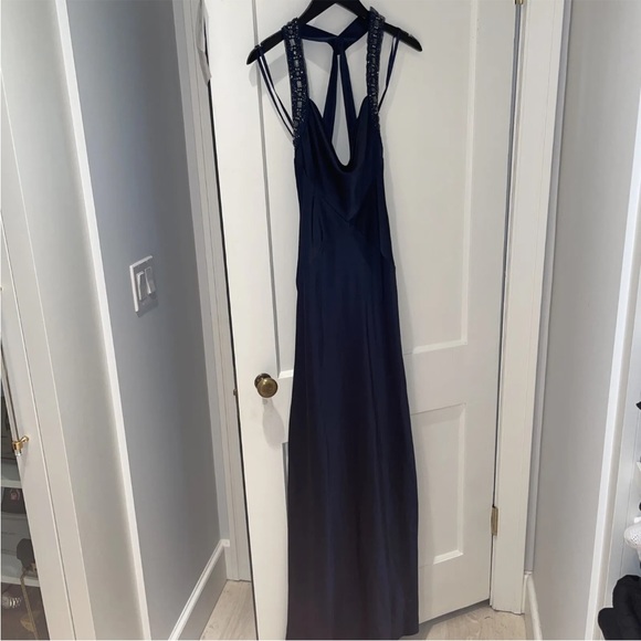 Small cowl neck and beading silk long formal down size 6 medium  Bcbg max azria - Picture 1 of 8